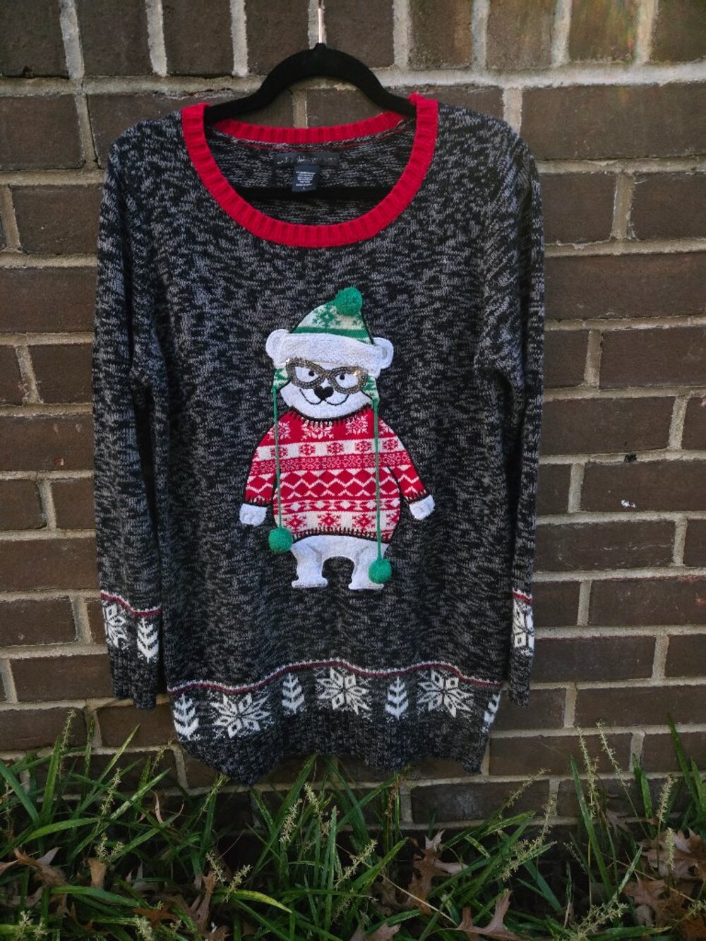 CHRISTMAS SWEATER